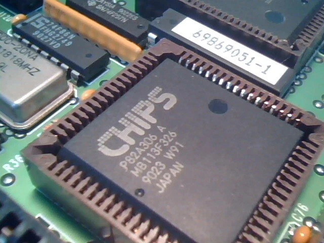 CHIPS P82C301 P82C302 P82A303 P82A304 P82A306 P82B305 P82C206 chipset in sockets - image 10