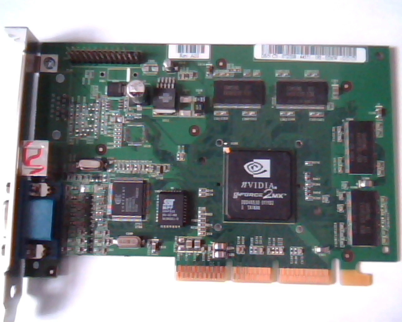 AGP card Nvidia GeForce 2MX Rev A03 180-P0055-0000 Model P55 Video VGA