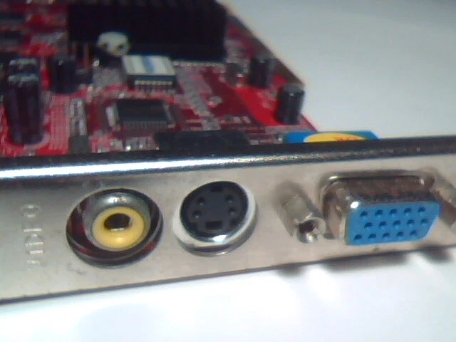 AGP Video Graphics Card Gainward GF2 MX-400 Geforce 2 MX400 64MB S-Video RCA 4X - image 3