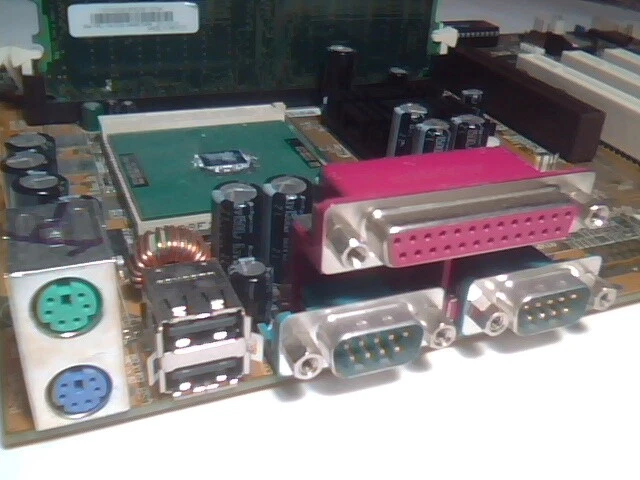 Motherboard Pentium Socket370 ASUS CUV4X-C Rev 1.02 AGP AMR w CPU + RAM - image 2
