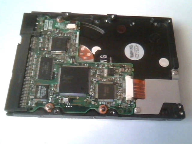 Hard Drive IDE Fujitsu MPE3064AT CA05367-B321 2000-06 YTIN 601-0308 - image 4