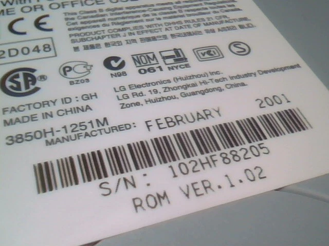 LG CD-ROM CD Drive CRD-8522B 1.02 Feb 2001 52X MAX 40-pin IDE ATA vintage - image 4