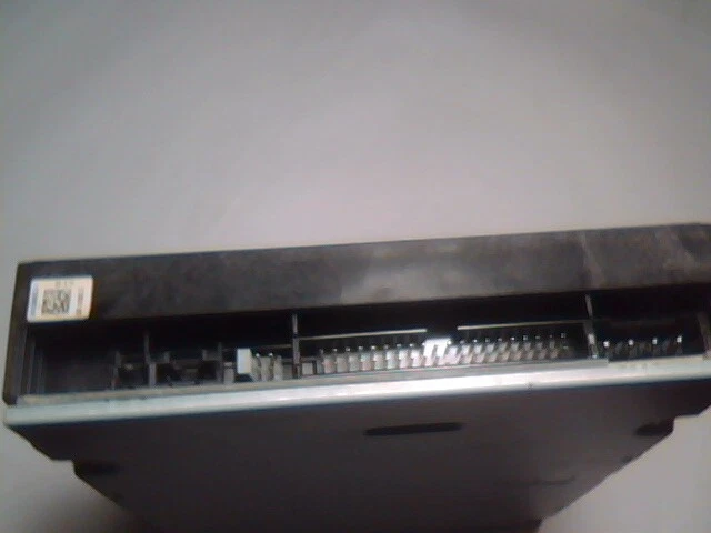 LG CD-ROM CD-R/RW Drive CED-8120B 1.04 12x8x32x 40pin IDE ATA burner rewritable - image 2