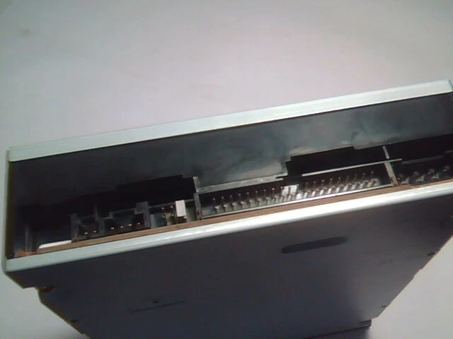 Hitachi-LG H-L CD-ROM CD-R Drive GCR-8481B 2.01 48X 40pin IDE ATA - image 2