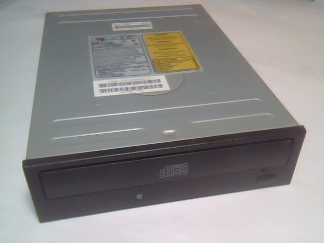 CyberDrive CyberMAX CD-ROM CD-R Drive CD486D 110R 48X 40pin IDE ATA