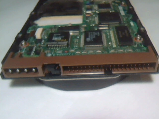 Hard Disk Drive IDE Fujitsu MPB3032AT CA01630-B331 1997-12 C02-2009 rev A2 3.2G - image 8