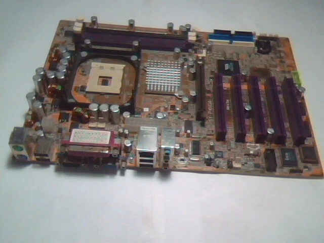 Motherboard Pentium4 P4 Soyo SY-P4VGA 5X PCI 1X VGA mPGA478B