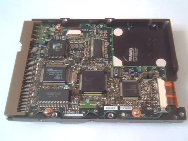IDE Hard Disk Drive Fujitsu MPA3035AT CA01602-B44100VD 199710 - image 4