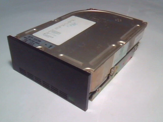 Hard Drive RLL Disk ST-157R-1 ST157R Seagate vintage 49MB 50MB 3.5" HH (MFM)