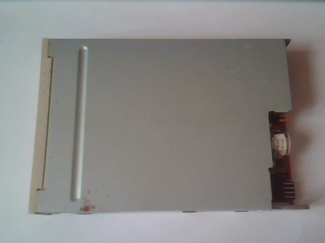 3.5in Internal Floppy Drive Fujitsu Limited M2537B11D beige faceplate - image 2