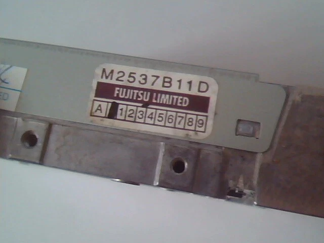 3.5in Internal Floppy Drive Fujitsu Limited M2537B11D beige faceplate - image 3