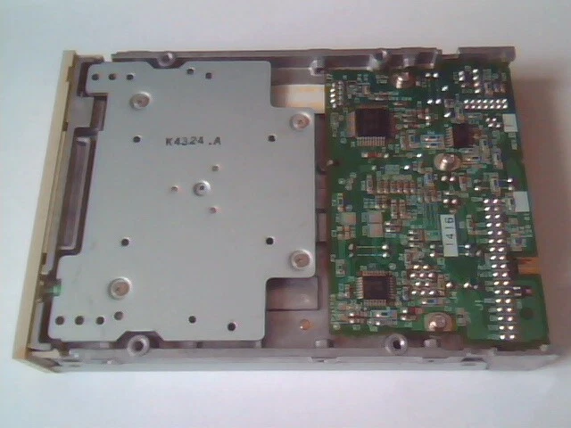 3.5in Internal Floppy Drive Fujitsu Limited M2537B11D beige faceplate - image 4