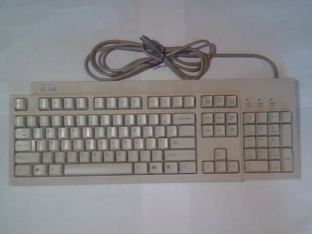 IBM KB-7953 Keyboard - CET 98-42 28L1823 A01 - vintage, working