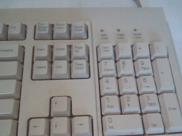 IBM KB-7953 Keyboard - CET 98-42 28L1823 A01 - vintage, working - image 5
