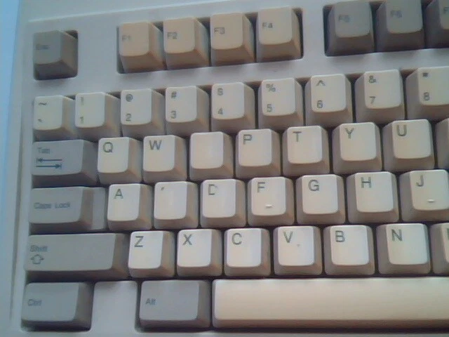 AST Advantage SK1000 KEYBOARD 230612-001-A KKA100RE1U - vintage, working - image 3