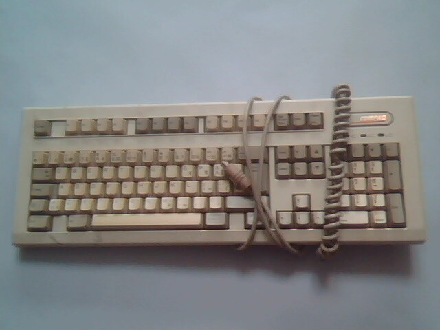 Compaq Enhanced III Keyboard CIGE035074 140536-112 French/Canadian
