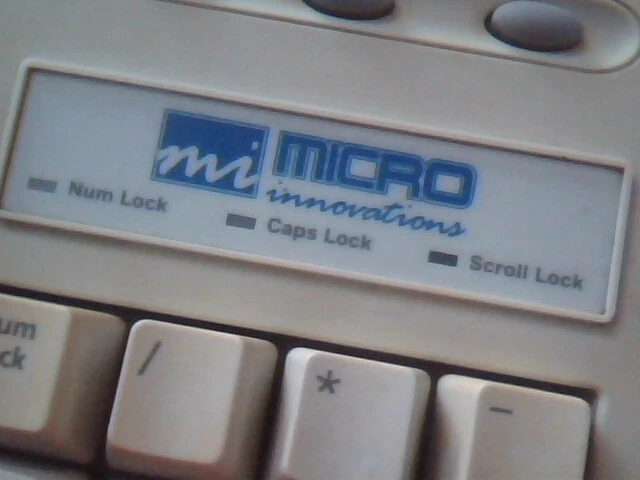 Micro Innovations Keyboard KB9001 - E5XKBHP119M10M PS2 PS/2 - image 5