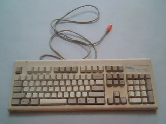 NEC Keyboard - KB-6923 158-052121-000 E8HKB-5923 - vintage, working