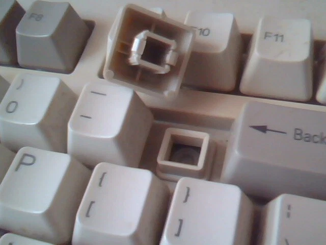 NEC Keyboard - KB-6923 158-052121-000 E8HKB-5923 - vintage, working - image 9