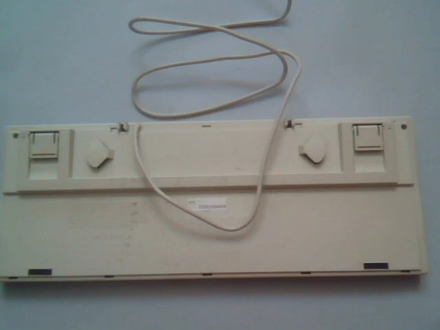 AT Keyboard with Windows keys BTC large DIN - vintage, working - image 5