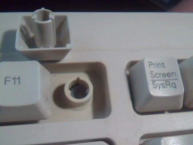 IBM KB-7953 Keyboard - CET 98-44 02K0805 A02 - vintage, working - image 9