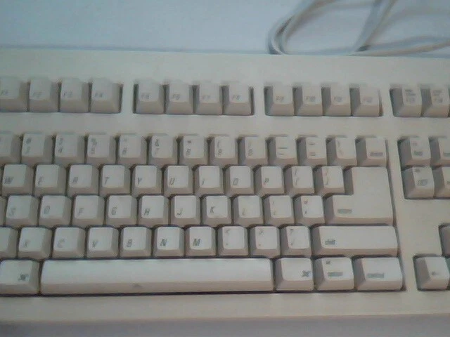 SIIG True Touch Formal Keyboard for Macintosh JK-MS0012 PS/2 - vintage, working - image 3