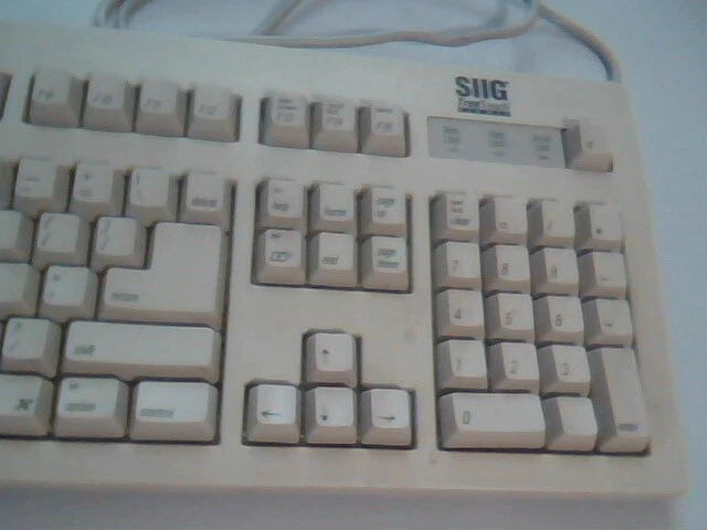 SIIG True Touch Formal Keyboard for Macintosh JK-MS0012 PS/2 - vintage, working - image 4