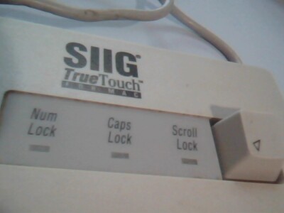 SIIG True Touch Formal Keyboard for Macintosh JK-MS0012 PS/2 - vintage, working — image 5