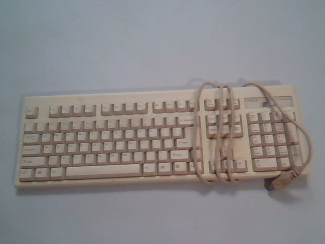 AT Keyboard Model 5530K US - with Windows keys large DIN - vintage, working