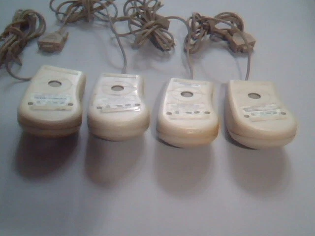 LOT of 4 Vintage Microsoft 2.0A Serial Mouse 50674 2-button 9-pin - Working - image 5