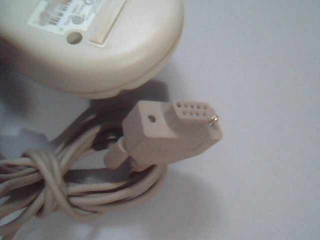 LOT of 4 Vintage Microsoft 2.0A Serial Mouse 50674 2-button 9-pin - Working - image 7