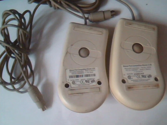 LOT of 2 Vintage Microsoft 2.0A Port PS/2 Mouse 58269 2-button - Working - image 3