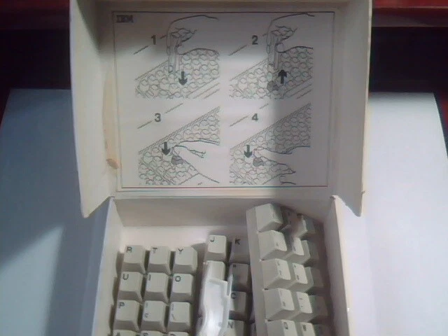 Brand new - Vintage Original Replacement Key Caps for IBM Keyboard - image 8