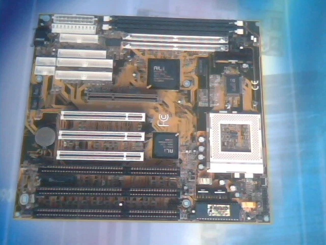 User's Manual Guide - Mainboard Ali Aladdin M1543 M1542 chipset - image 2