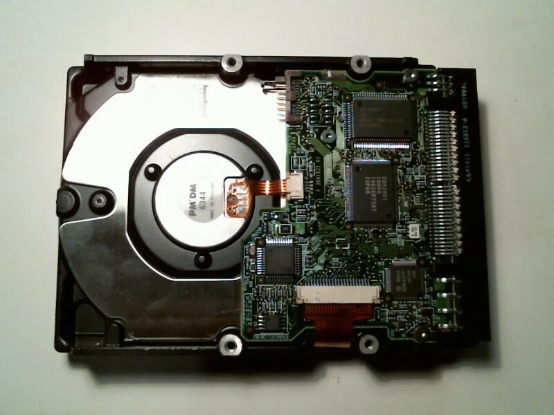 IDE Hard Disk Drive IBM DAQA-32160 46H3430 76H0963 E16819 - image 3