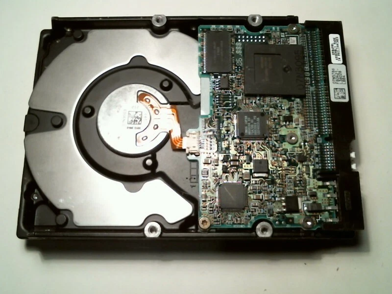 IDE Hard Disk Drive Hewlett Packard P1591-60101 DTLA-307015 07N4118 - for parts - image 3