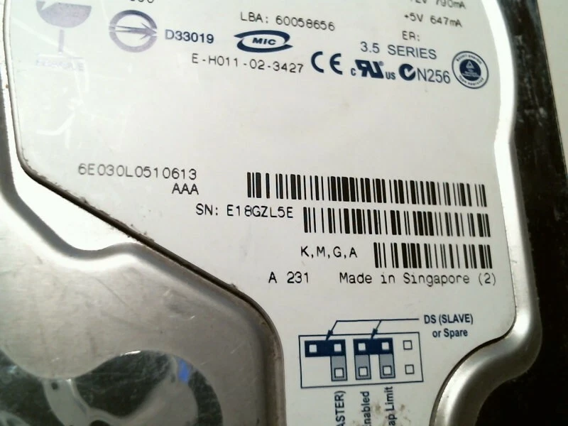 IDE Hard Disk Drive Maxtor DiamondMax Plus 8 NAR61590 60058656 KMGA 30GB - image 3