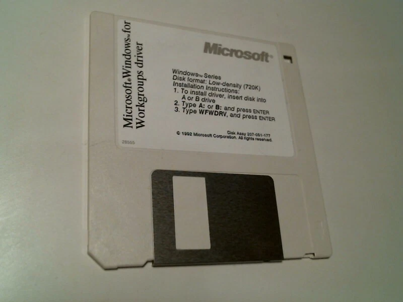 Microsoft Windows for Workgroups Driver low density 720K - 3.5" floppy disk