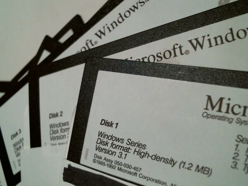 Microsoft Windows Version 3.1 Operating System high density - 5.25" floppy disks - image 2