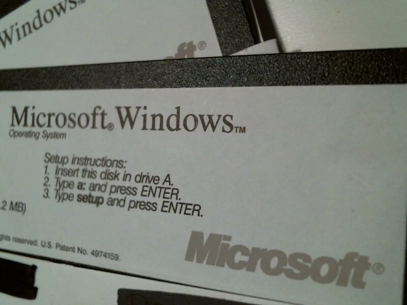 Microsoft Windows Version 3.1 Operating System high density - 5.25" floppy disks - image 3