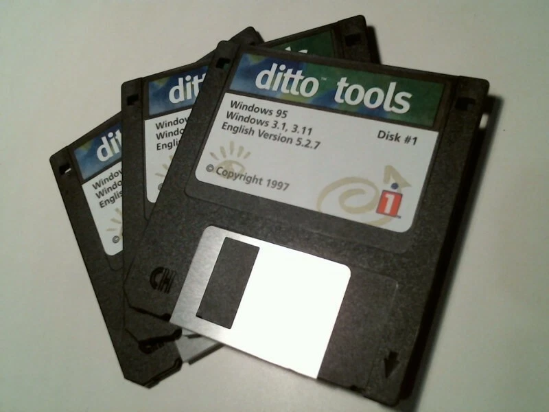 ditto tools for Windows 95 3.1 3.11 English Ver 5.2.7 iomega - 3.5" floppy disks
