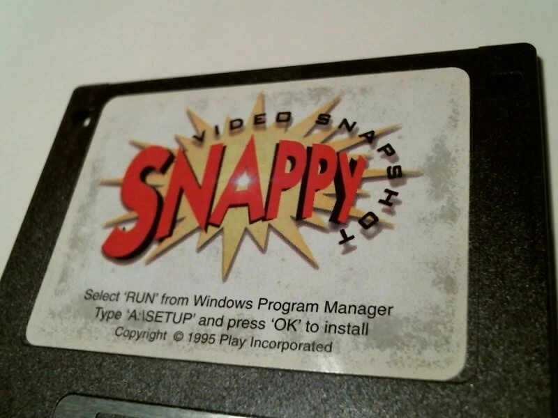 SNAPPY Video Snapshot program by Play Inc 1995 - 3.5" floppy disk - image 2