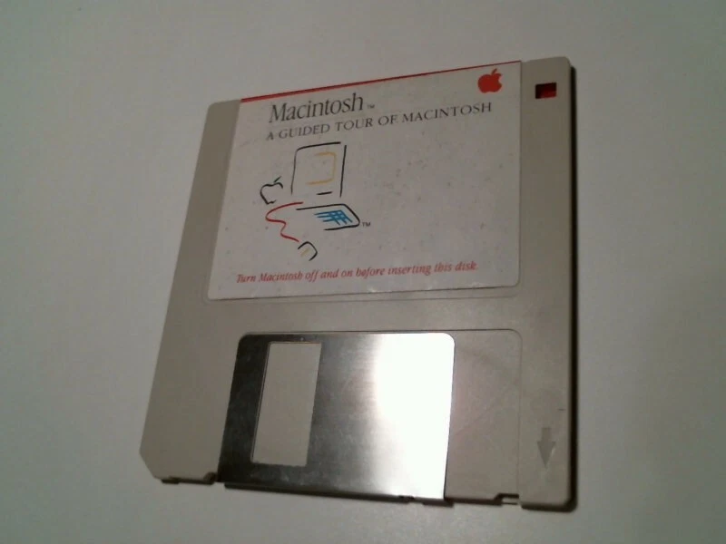 A Guided Tour of Macintosh Apple 1984 low density - 3.5" floppy disk
