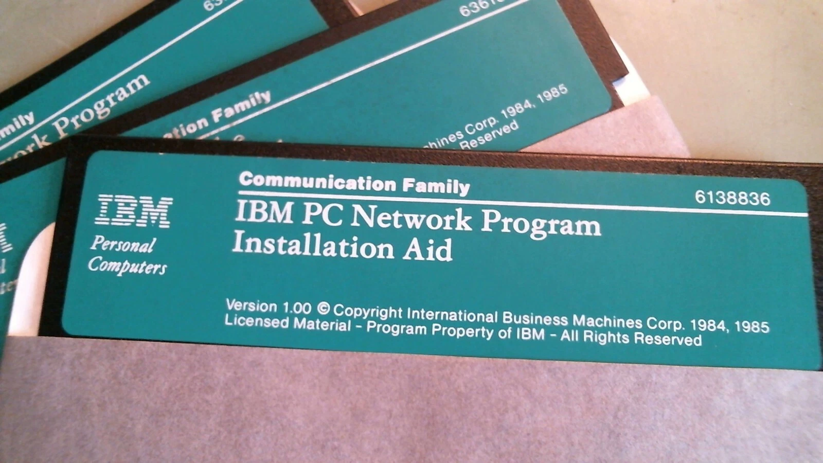 IBM Communication Family PC Network Program Ver 1.00 1984 85 - 5.25 floppy disks - image 2