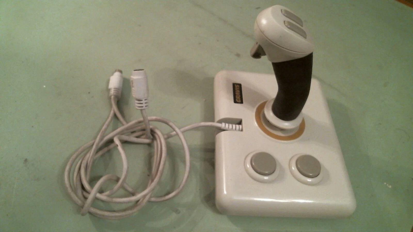 Advanced Gravis Joystick White - vintage gaming controller - made in China