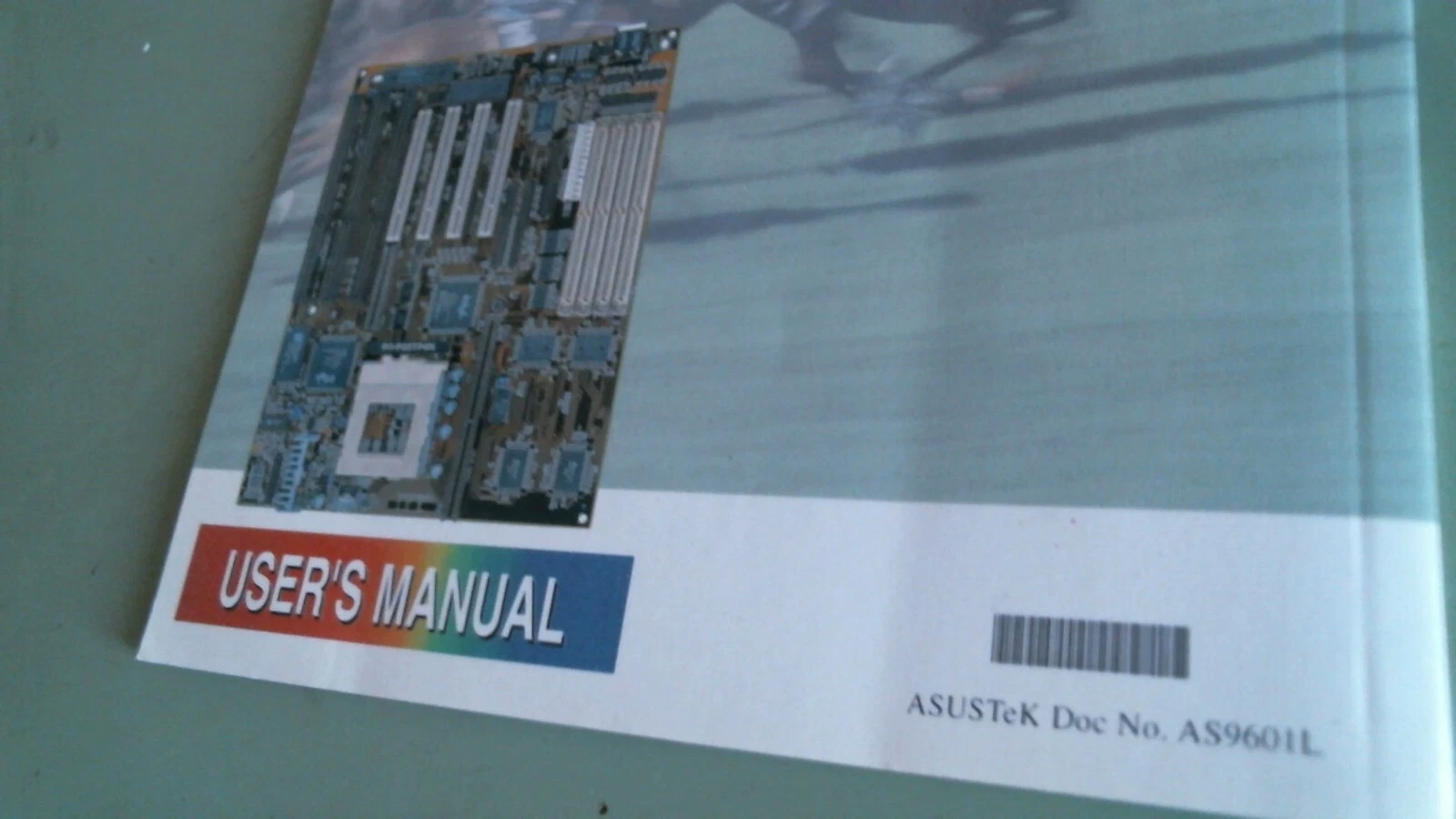ASUS P/I-P55TP4N Motherboard - User's Manual - PCI ISA Pentium 401A0-0115 - image 4