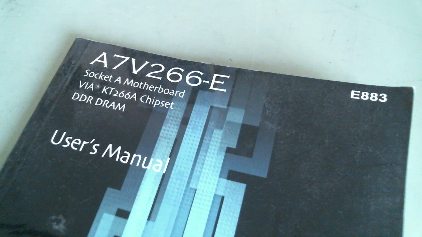 User's Manual - ASUS A7V266-E Socket A Motherboard VIA KT266A DDR DRAM E883 - image 2