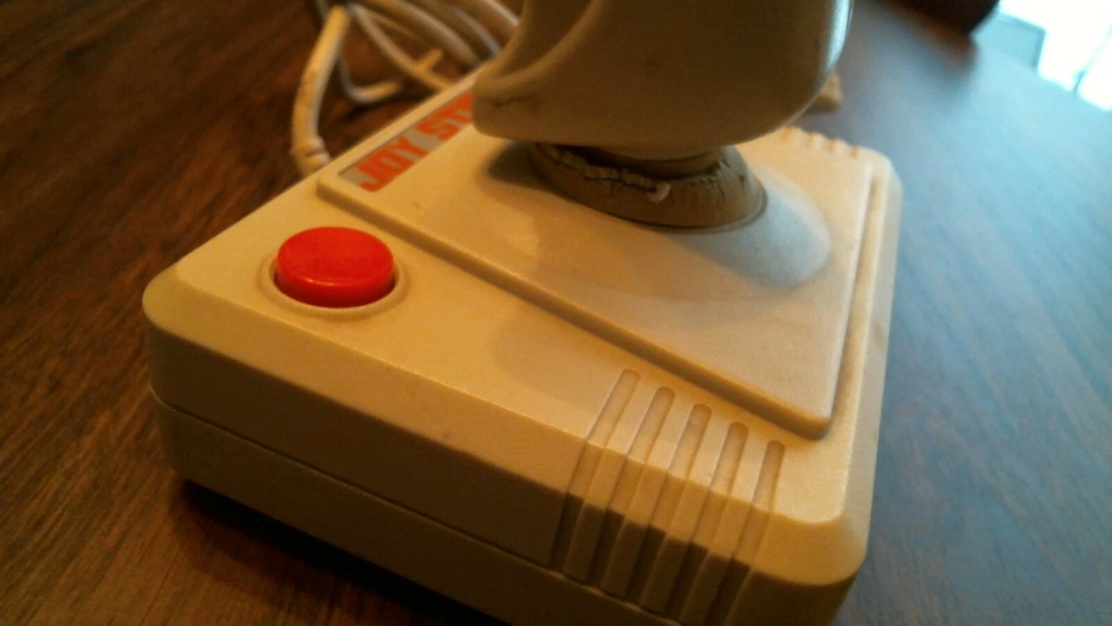Unknown brand - 4-button controller joystick 15-pin connector vintage - image 4