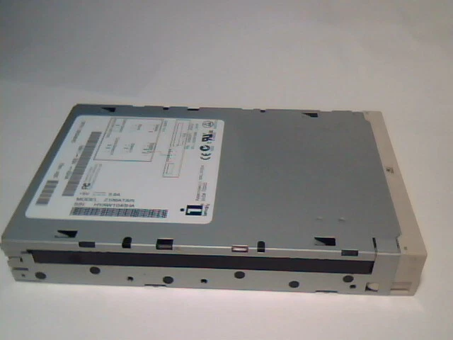 Iomega Z100ATAPI ZIP 100 drive IDE 40pin DELL 16911 14.A 04085D01 0003484D 16911 - image 2