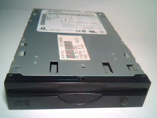 Iomega Z250ATAPI ZIP 250 250i drive IDE 40pin DELL 09J418 IBM FRU 33L2596 42.S